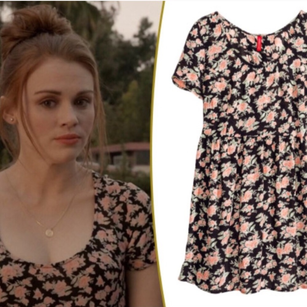 ASO Lydia Martin H&M dress
